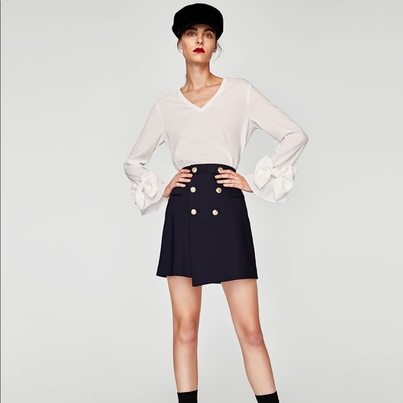 NWT Zara White Long Sleeved Bow V Neck Blouse - Picture 3 of 8